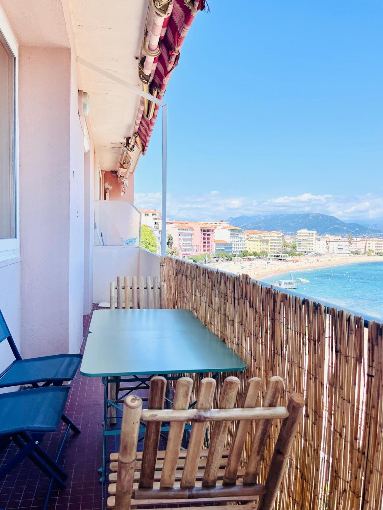 Front De Mer Beau T3 Climatise Balcon Parking Ajaccio Ajaccio  Luaran gambar
